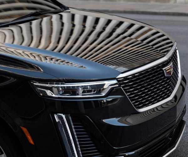 2021-Cadillac-XT6-Premium-Luxury-AWD